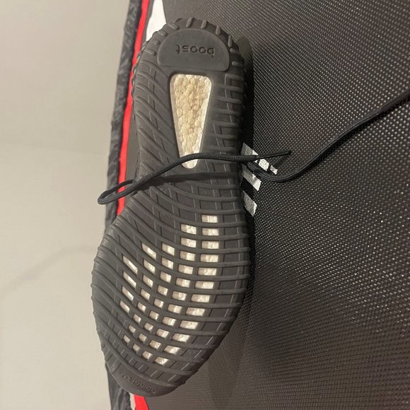 yeezy bred main image 8